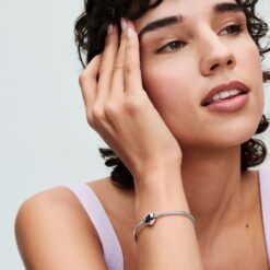 Alternative view of Charm Corazón Mickey Mouse & Minnie Mouse de Disney