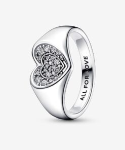 Anillo Sello Corazón Radiante en Pavé