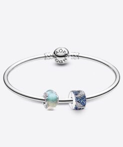 Alternative view of Charm de Cristal de Murano Pluma Curvada