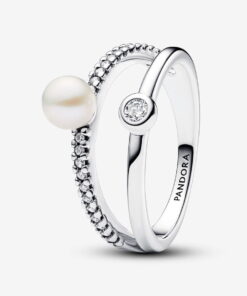 Anillo Perla Cultivada de Agua Dulce y Doble Banda en Pavé