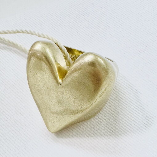 Bimba y Lola Anillo Corazón Textura rugosa Dorado