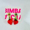 Bimba y Lola Aretes Logo Chimo verde con Fresas Colgantes de Cristal y Perla