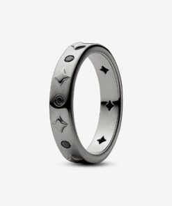 Anillo de Estrellas y Piedras