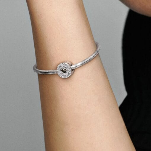 Charm Aniversario con Pavé y Corazón - Imagen 8