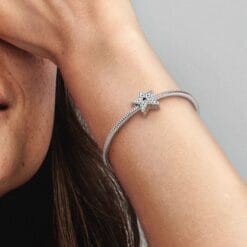 Charm de Estrella Asimétrica Brillante