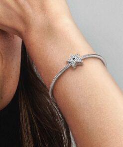 Charm de Estrella Asimétrica Brillante