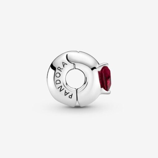 Clip con Solitario con Corazon Rojo