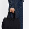Bolsa de Mano Mediana Nylon Negra