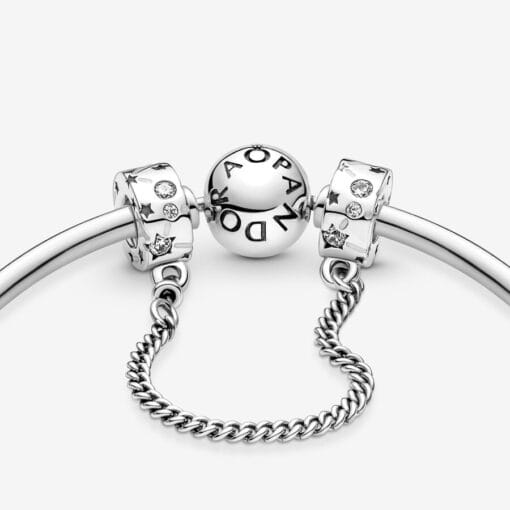 Cadena de Seguridad con Estrellas y Galaxias