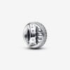 Charm con Logotipo Pavé y Cuentas de Pandora