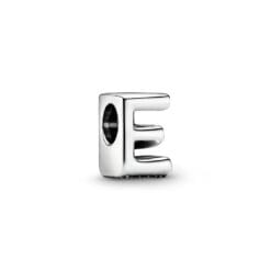 Charm en Plata de Ley Letra E