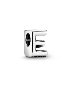 Charm en Plata de Ley Letra E