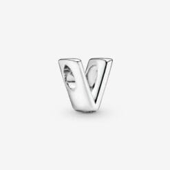 Charm en Plata de Ley Letra V