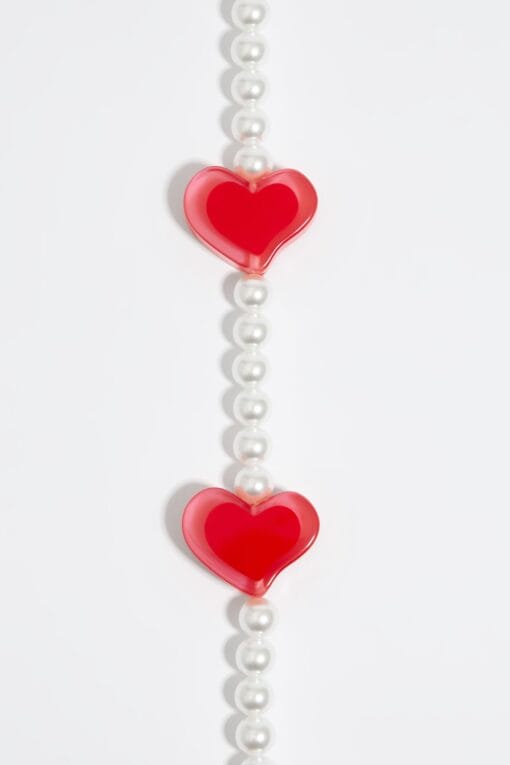 Collar de Perlas y Corazones