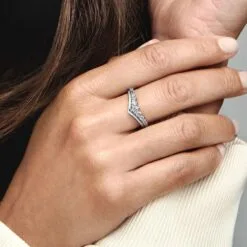Anillo Deseo Pavé Flotante