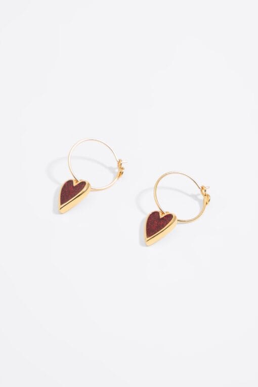 Aretes de Aro con Corazón Brillante