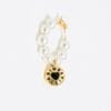 Pendientes de aro con perla y logotipo de Black Candy