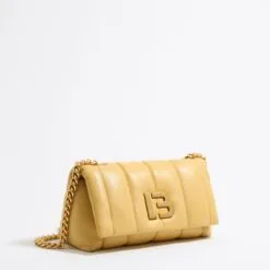 Bolso Pequeño con Solapa de Napa de Color Amarillo Topacio
