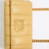 Bolso Pequeño con Solapa de Napa de Color Amarillo Topacio