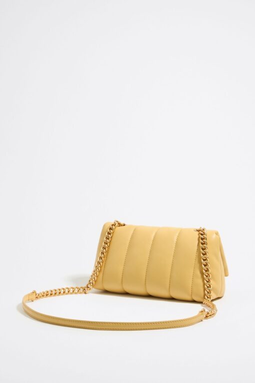 Bolso Pequeño con Solapa de Napa de Color Amarillo Topacio