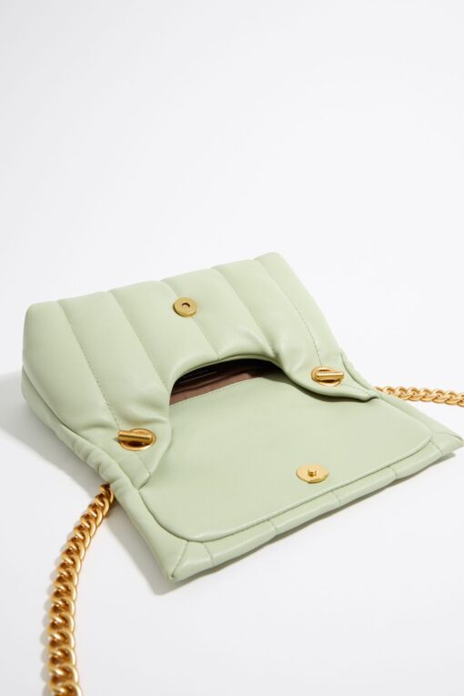 Bolso Pequeño de Napa Verde Claro con Solapa