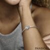 Charm de Corazón con Forma de Panal de Abeja Feliz