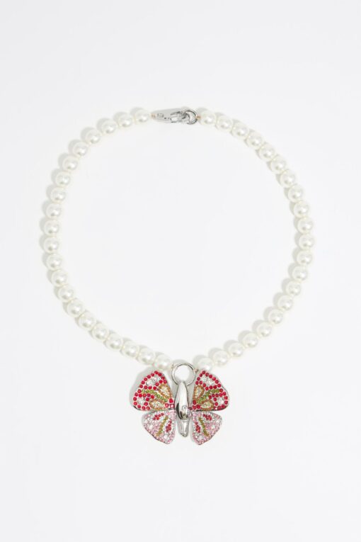 Collar de perlas de mariposa de cristal
