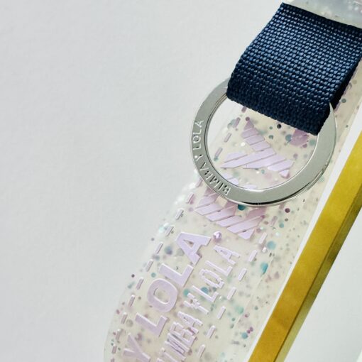 Bimba y Lola Llavero Tipo Strap con letras Resaltadas Moradas en Silicon