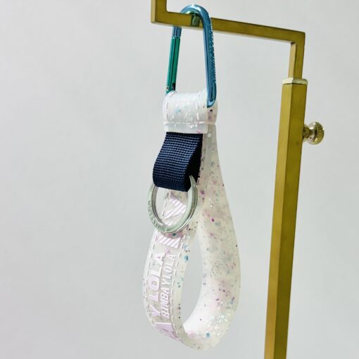 Bimba y Lola Llavero Tipo Strap con letras Resaltadas Moradas en Silicon