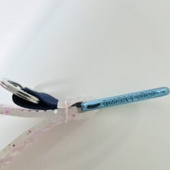 Bimba y Lola Llavero Tipo Strap con letras Resaltadas Moradas en Silicon