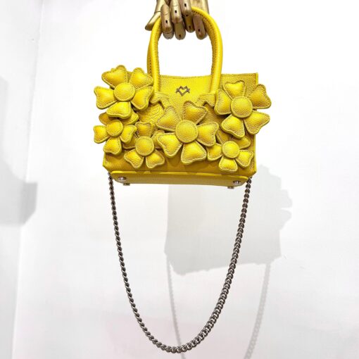 Lupita en Amarillo Limón Cadena Plata