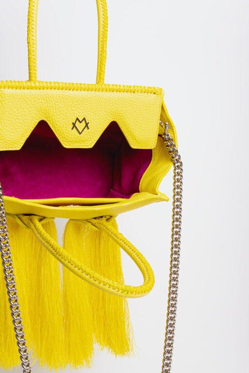 Valentina en Amarillo Limón