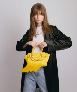 Valentina en Amarillo Limón