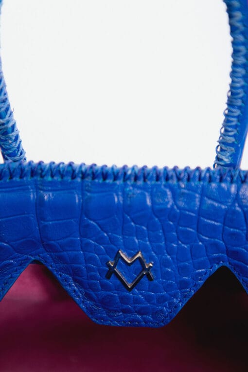 Valentina en Azul Real Piel Efecto Cocodrilo