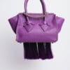 Valentina en Morado