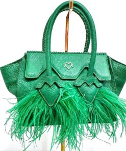 Valentina en Verde Esmeralda y Plumas / Cadena Plata